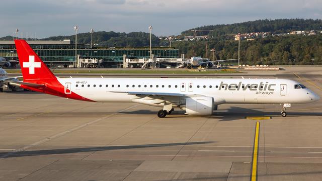 HB-AZJ::Helvetic Airways